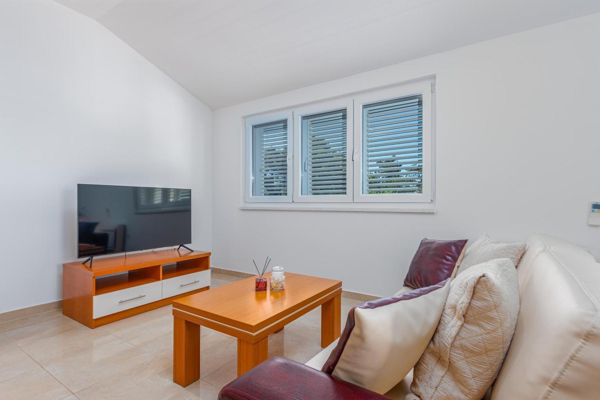 Apartments L&D Biograd Na Moru Luaran gambar